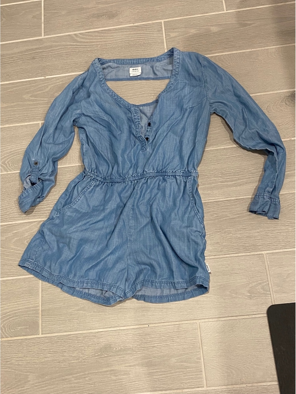 RVCA Women's Light Blue Denim Romper Size 12